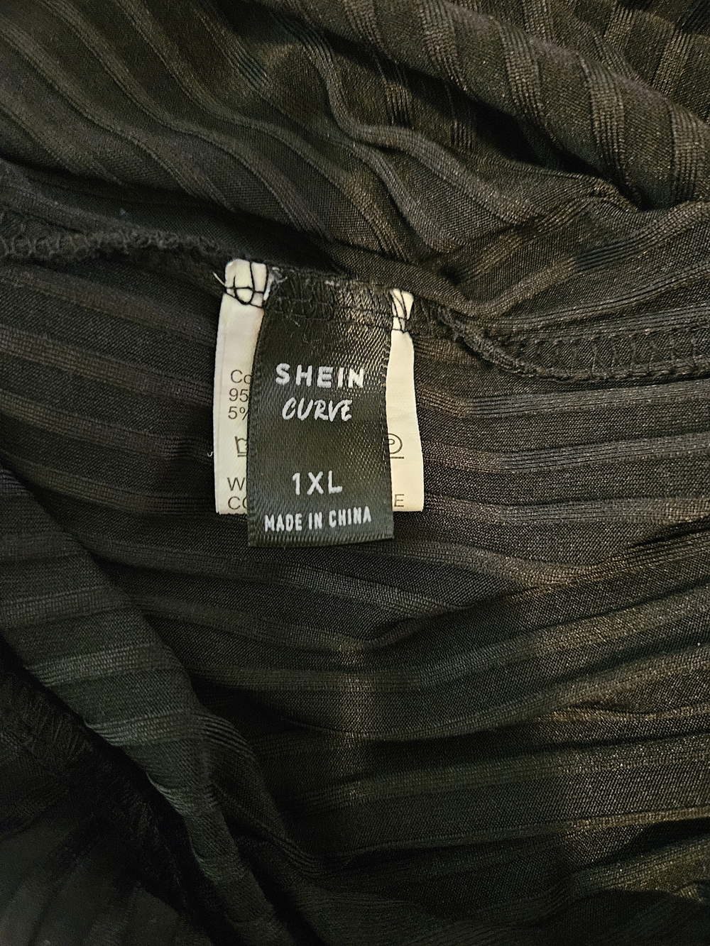 SHEIN Black Ribbed V-Neck Button Jumpsuit - Picture 3 of 3